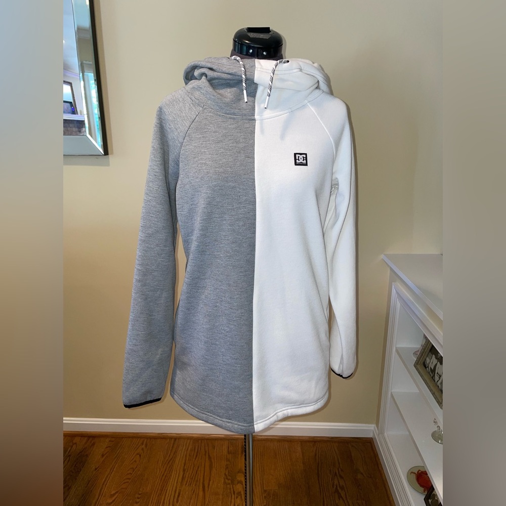 Women Small Sweatshirt